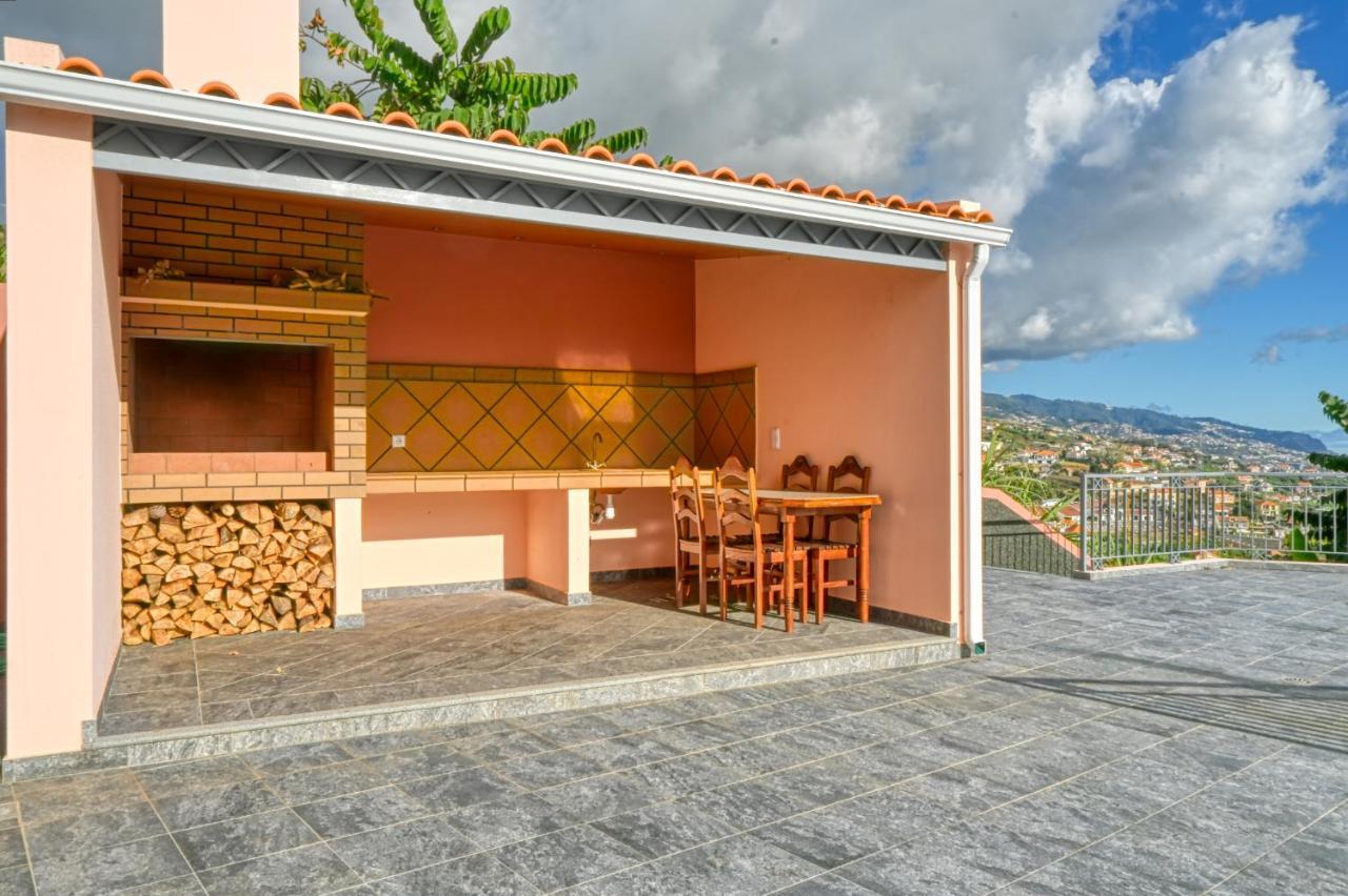 Villa Mendonca, A Home In Madeira Canhas Exterior foto